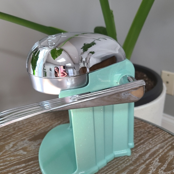 Juice o Mat Vintage Retro Restored Juicer - Picture 2 of 11